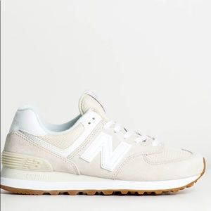 New Balance 574 -  Beige - size 7 - worn once